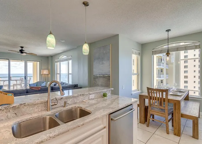 Perdido Key W/ Ocean-view Balcony! Holiday home Pensacola