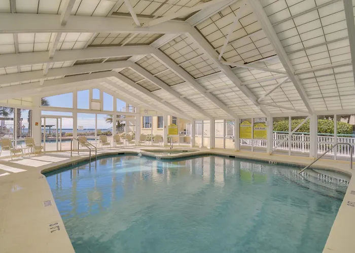 Perdido Key W/ Ocean-view Balcony! Holiday home